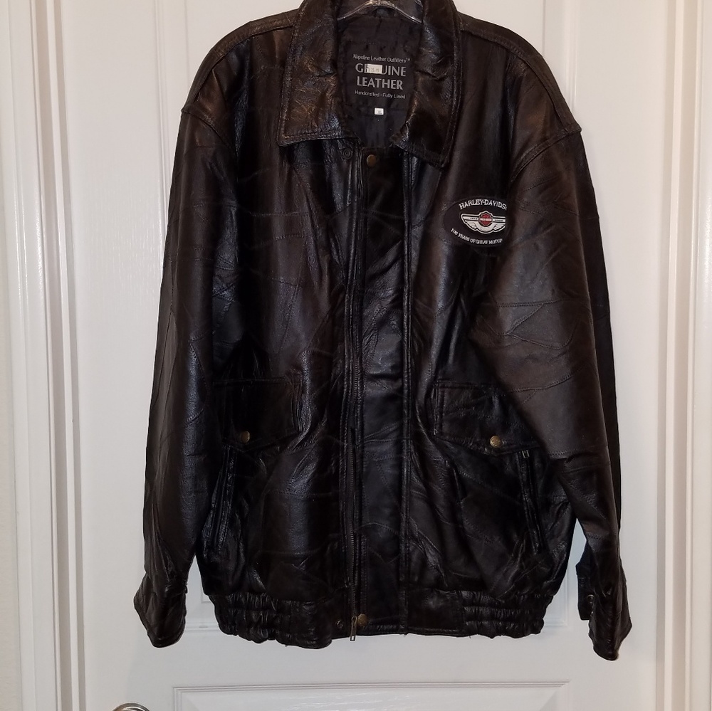 Napoline leather outfitter jacket.With HARLEy.I